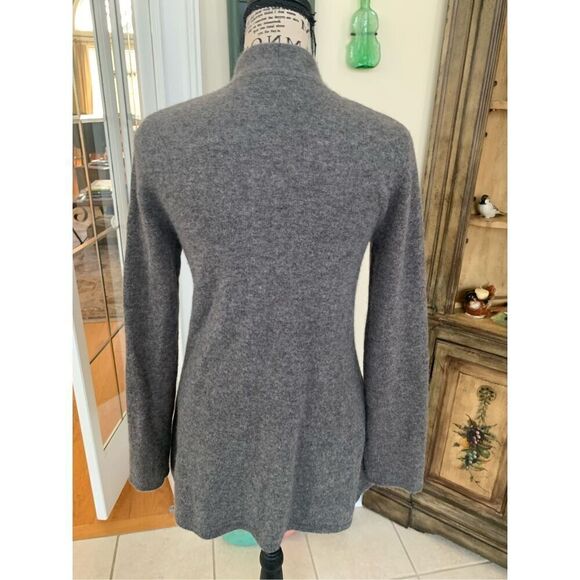 41 Hawthorn Cashmere Sweater Gray Open - Picture 7 of 8